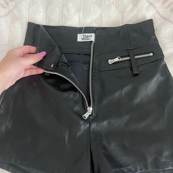 Black Leather Tiger Mist Shorts - Picture 6 of 7